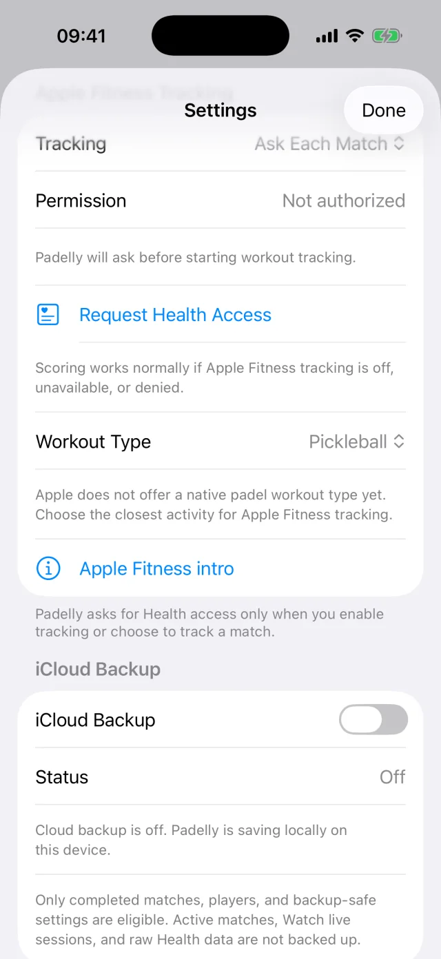 Padelly settings for optional Apple Fitness tracking and private iCloud backup